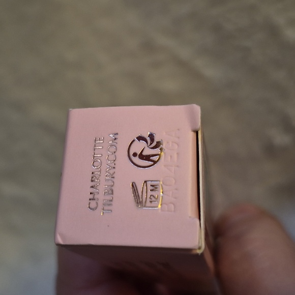 Charlotte Tilbury Pillow Talk Matte Beauty Blush Wand - Pillow Talk NIB - Picture 2 of 8